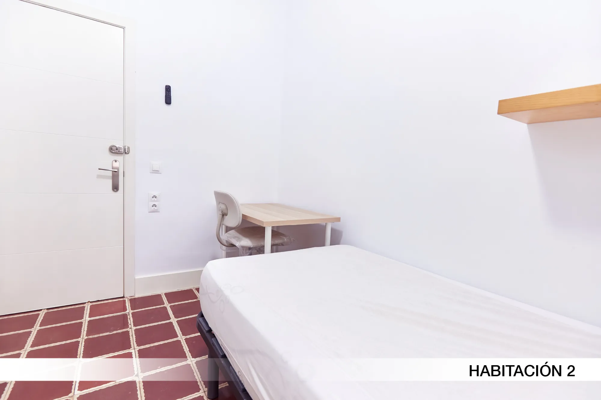 Private room in Seville photo 3