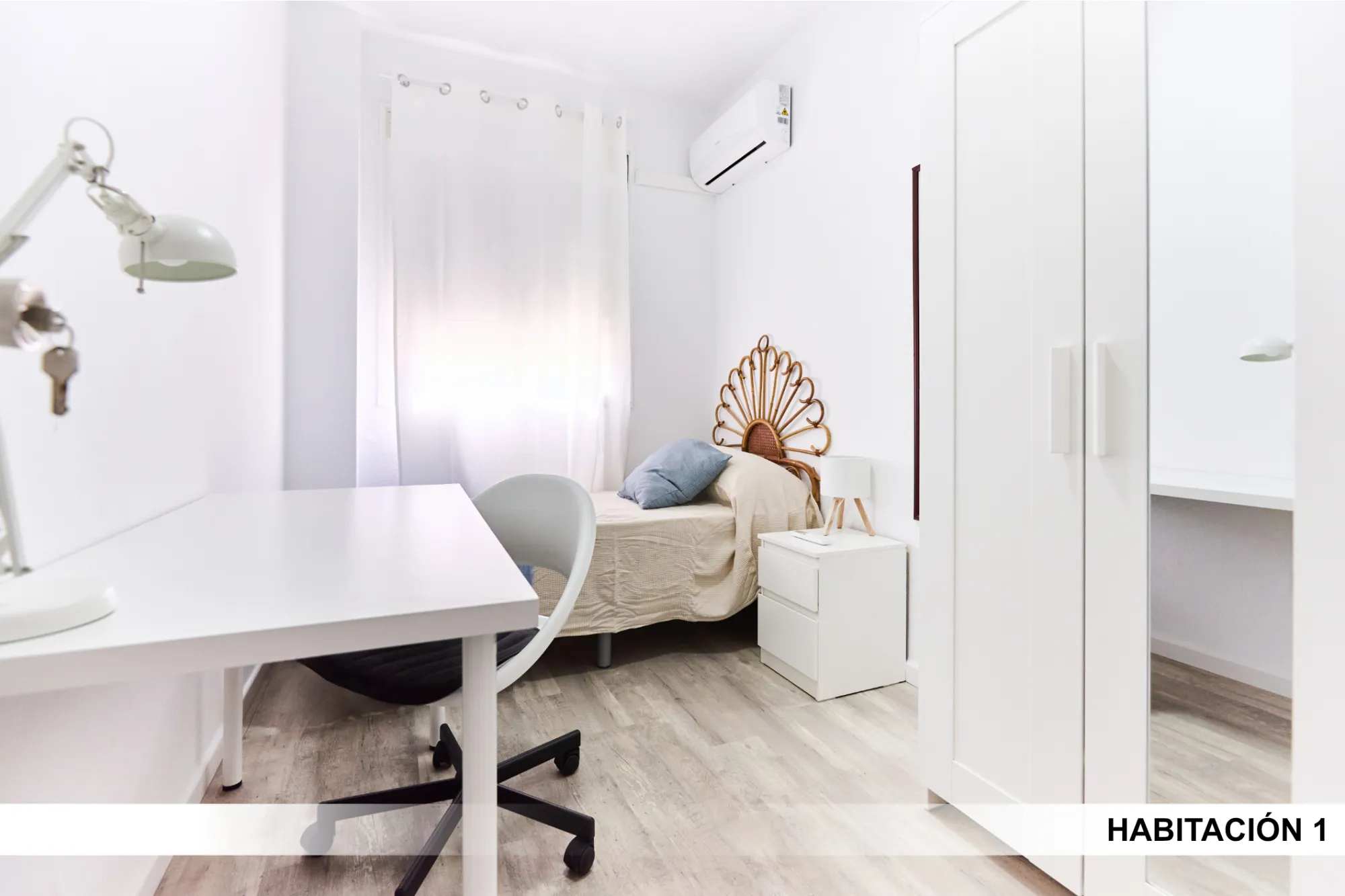 Private room in Seville photo 2