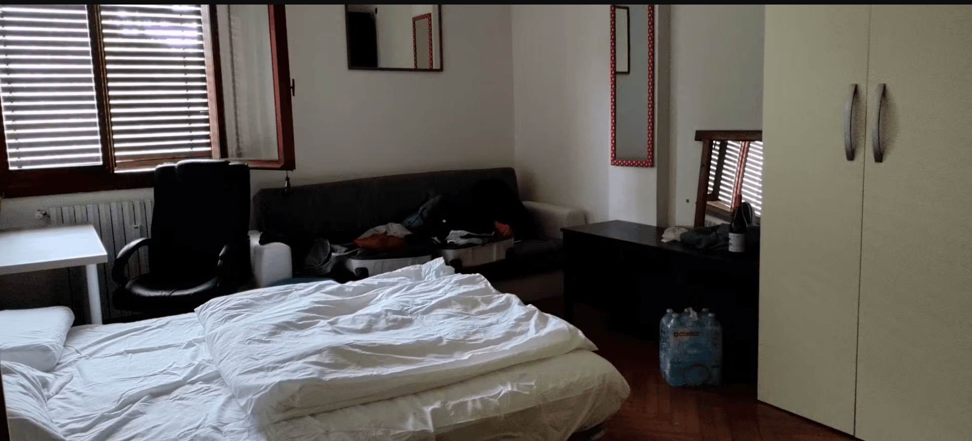 Shared Room in Pisa photo 2