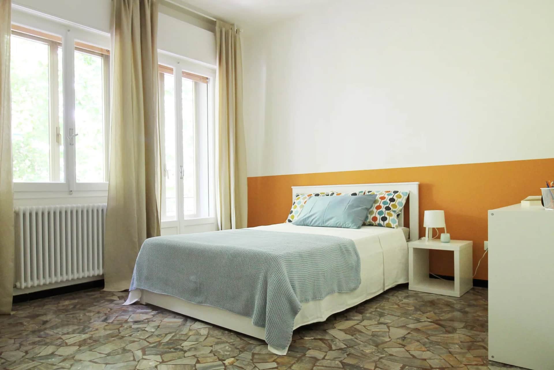 Private room in Bologna