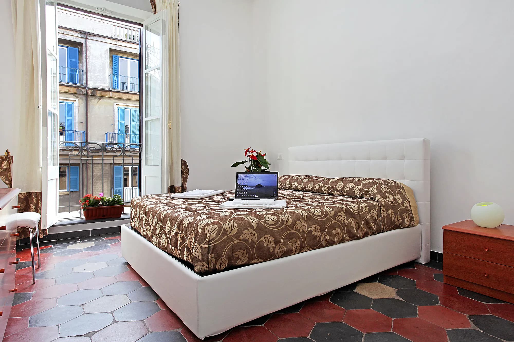 Shared Room in Rome photo 4