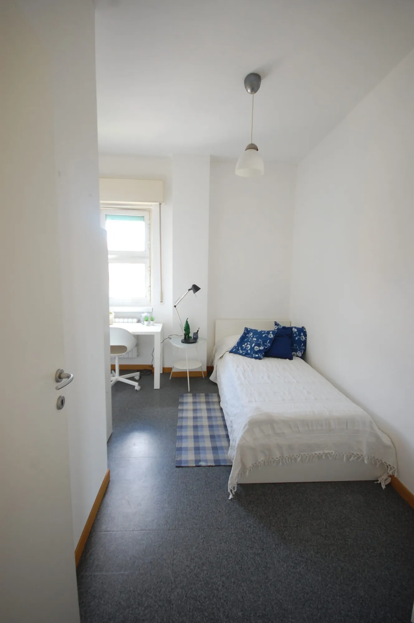 Private room in Milan photo 4